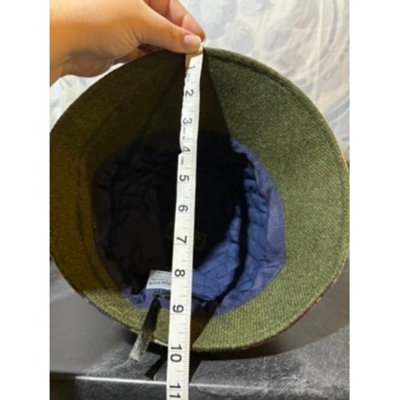 Mucros Weavers Women's Clodagh Handmade Green Purple Plaid Wool Blend Bucket Hat - Picture 10 of 10